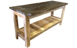 Meubles au look industriel - Tables et tabourets en bois ou ardoise recyclé
