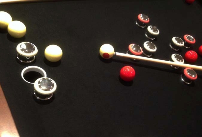 Table de bumper pool Legacy Ella Table de bumper pool Legacy Ella