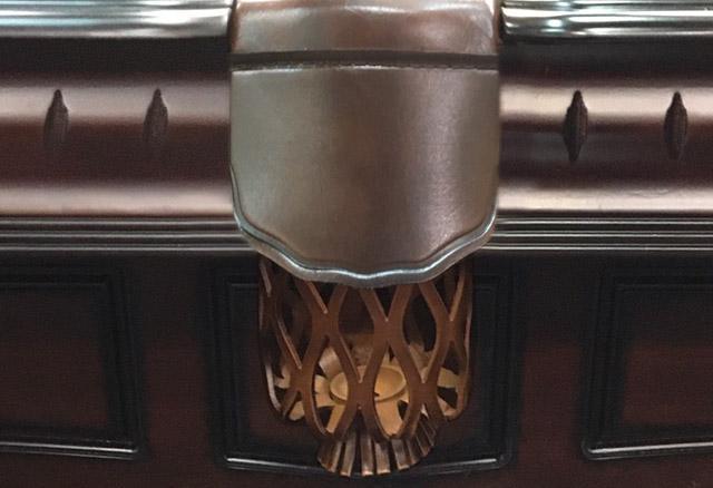 Table de billard 7 pieds de marque Majestic Pinnacle au fini noyer Table de billard 7 pieds de marque Majestic Pinnacle au fini noyer